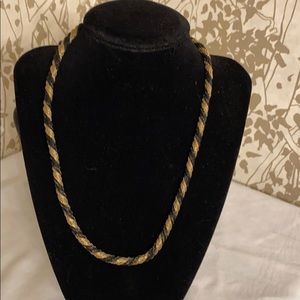 ❤️Vintage Dark brown and gold necklace unique look